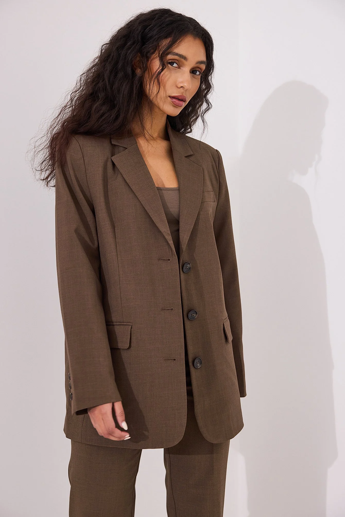 Melange-Blazer in Oversize mit drei Knöpfen