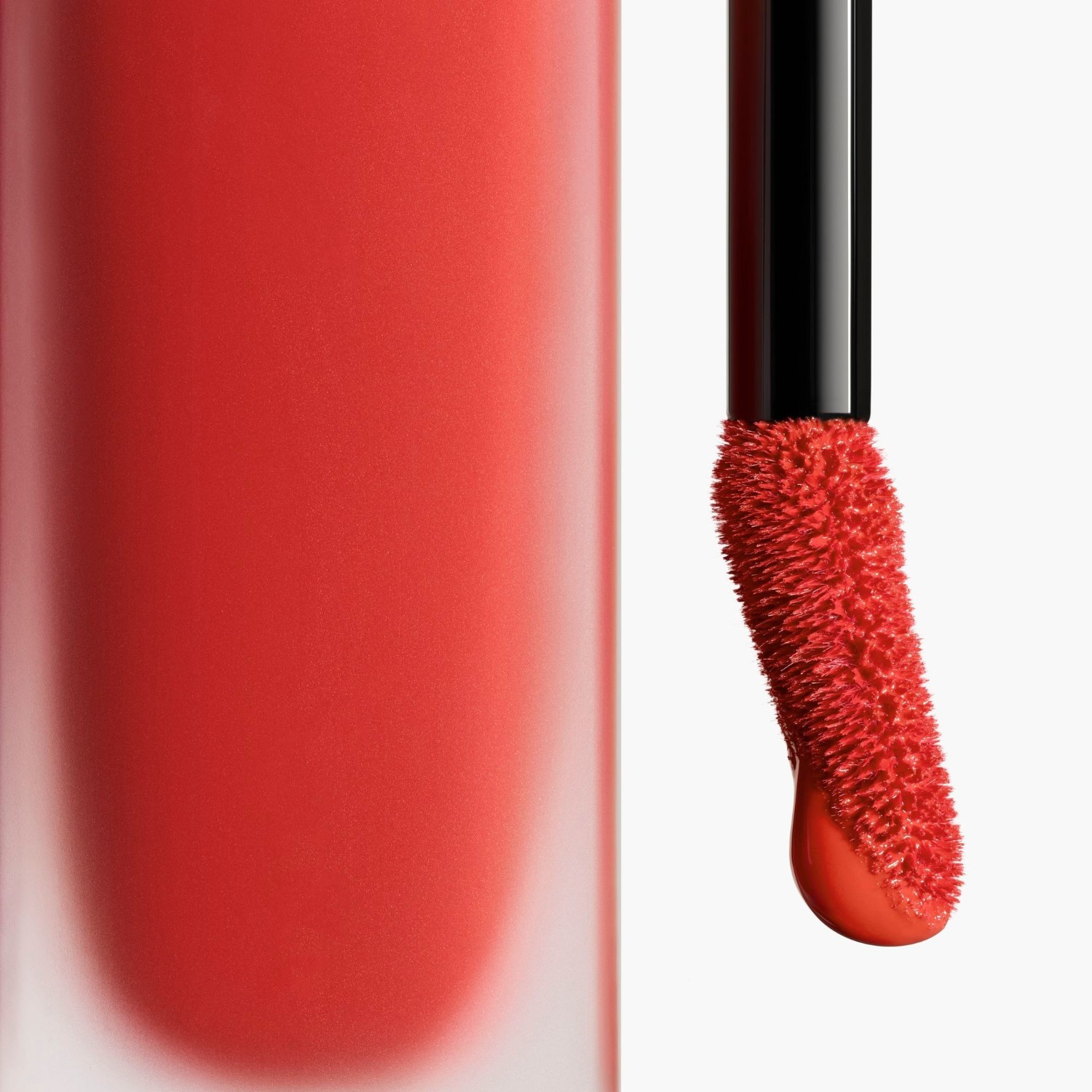 CHANEL LIQUID VELVET