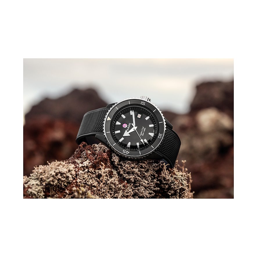 Rado Taucheruhr Captain Cook High-Tech Ceramic