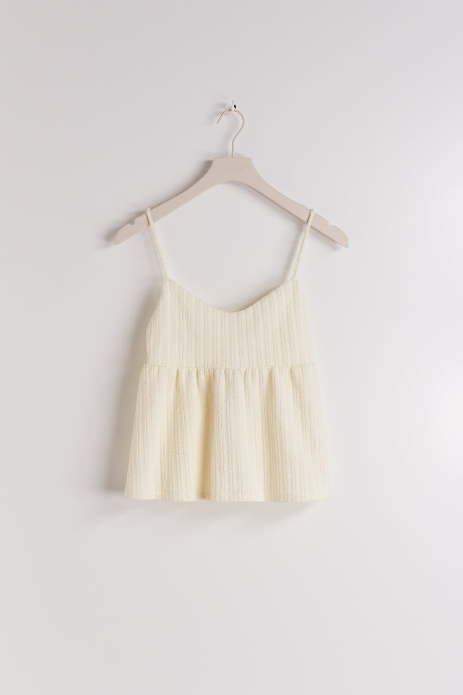 Open back tie singlet