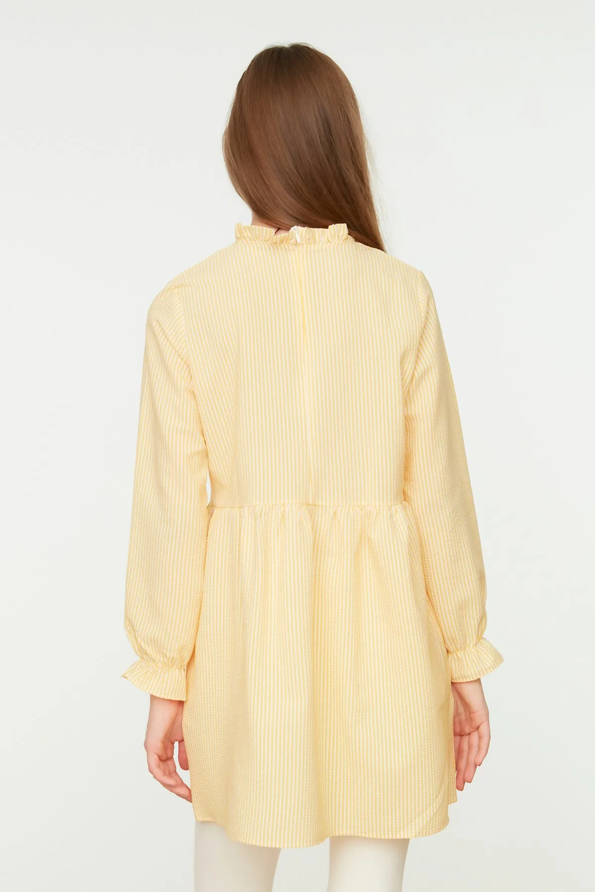 Trendyol Modest  Gelbe Tunika mit Stehkragen und Raffung TCTSS22GO0108