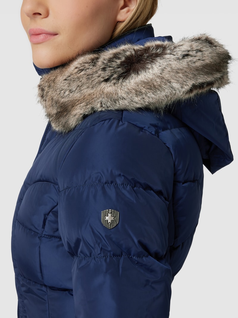 Steppjacke mit Webpelzbesatz Modell 'ASTORIA' in royalblau