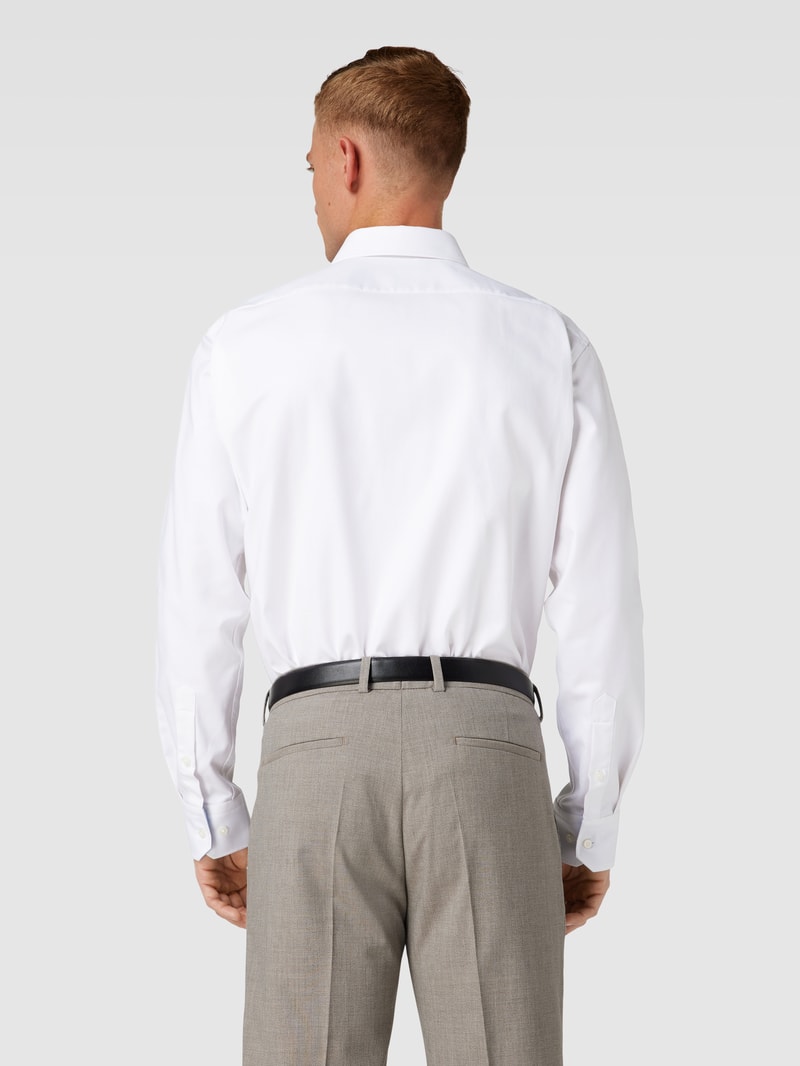 Regular Fit Business-Hemd mit Kentkragen Modell 'Hank' in weiß