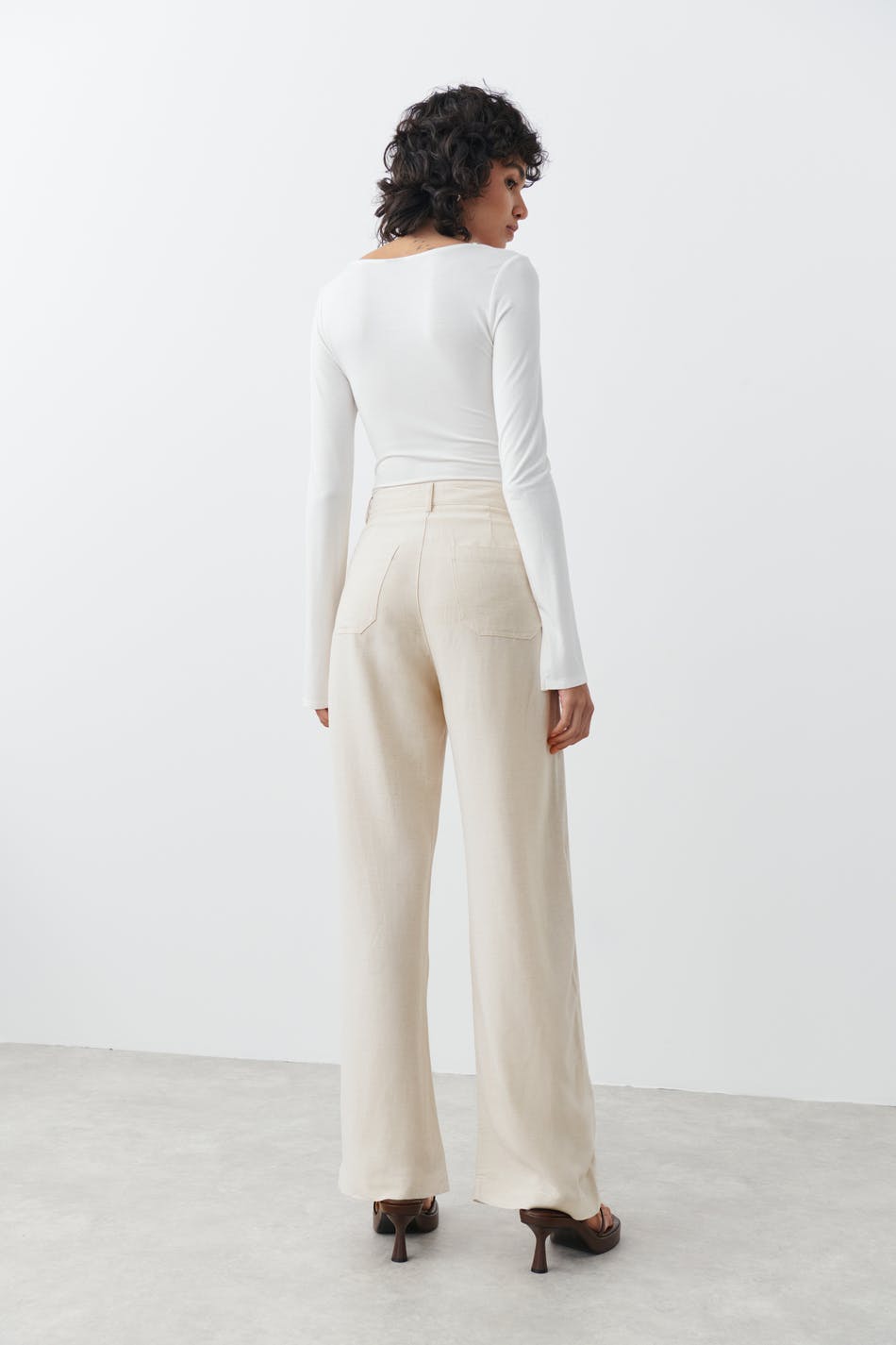 Linen blend trousers