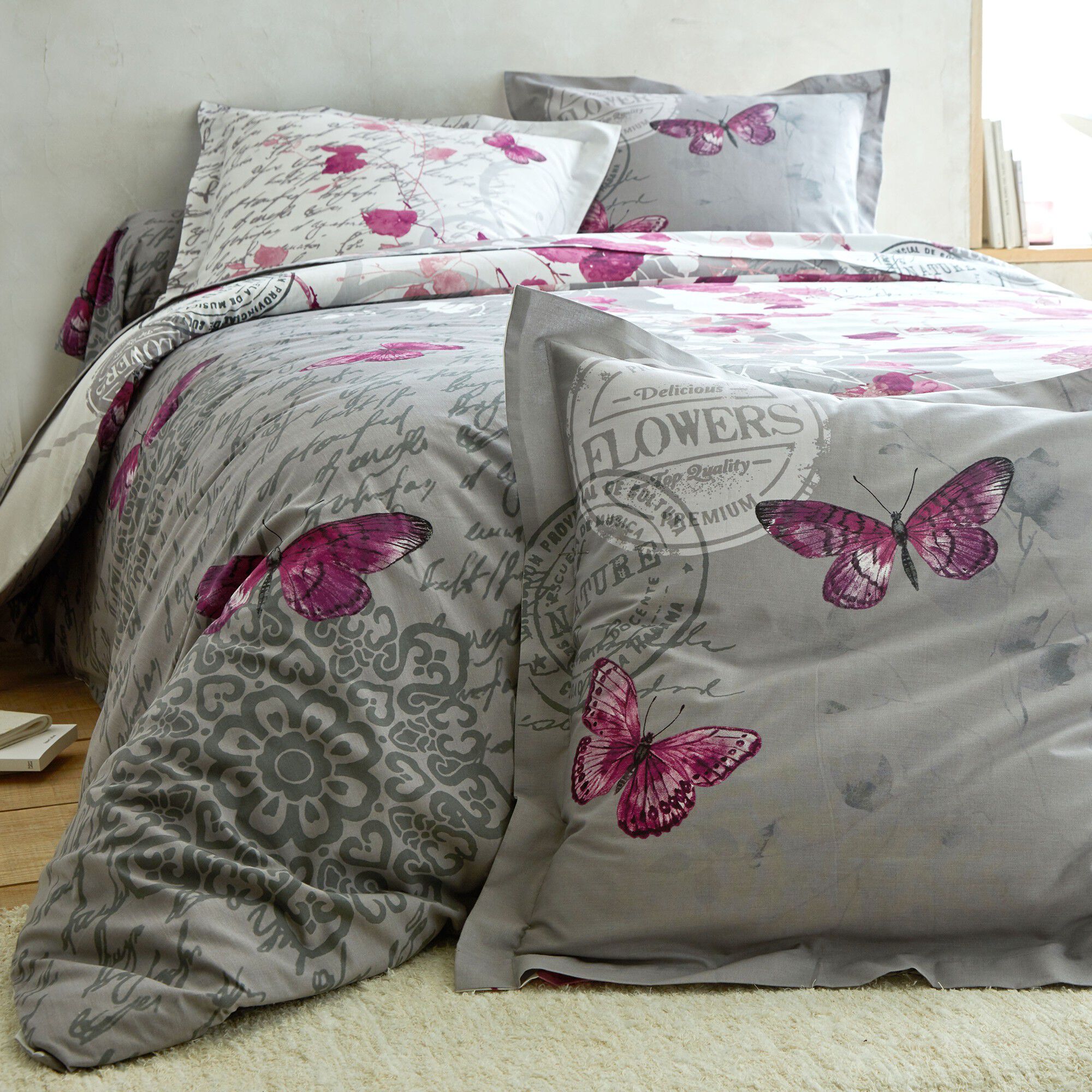 Linge de lit Célestine en coton imprimé fleurs et papillons
