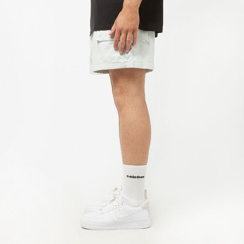 NIKE Life Woven P44 Cargo Shorts light silver/white