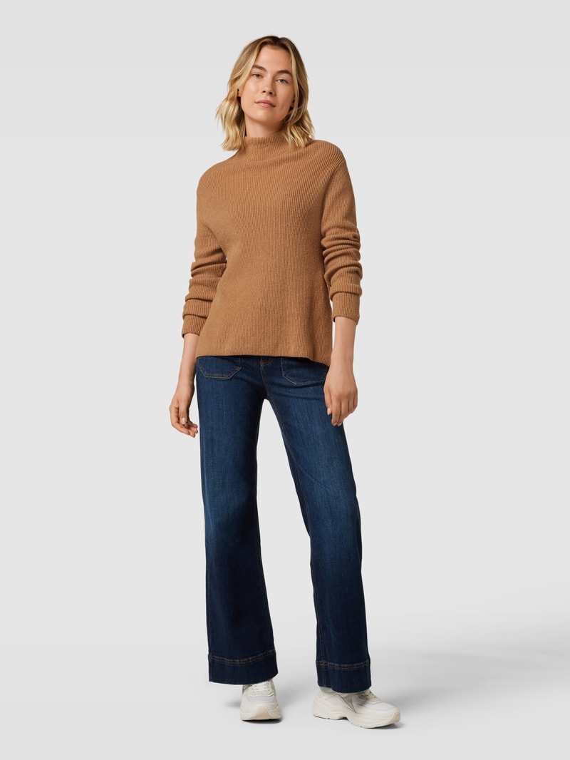 Strickpullover mit Turtleneck in camel meliert