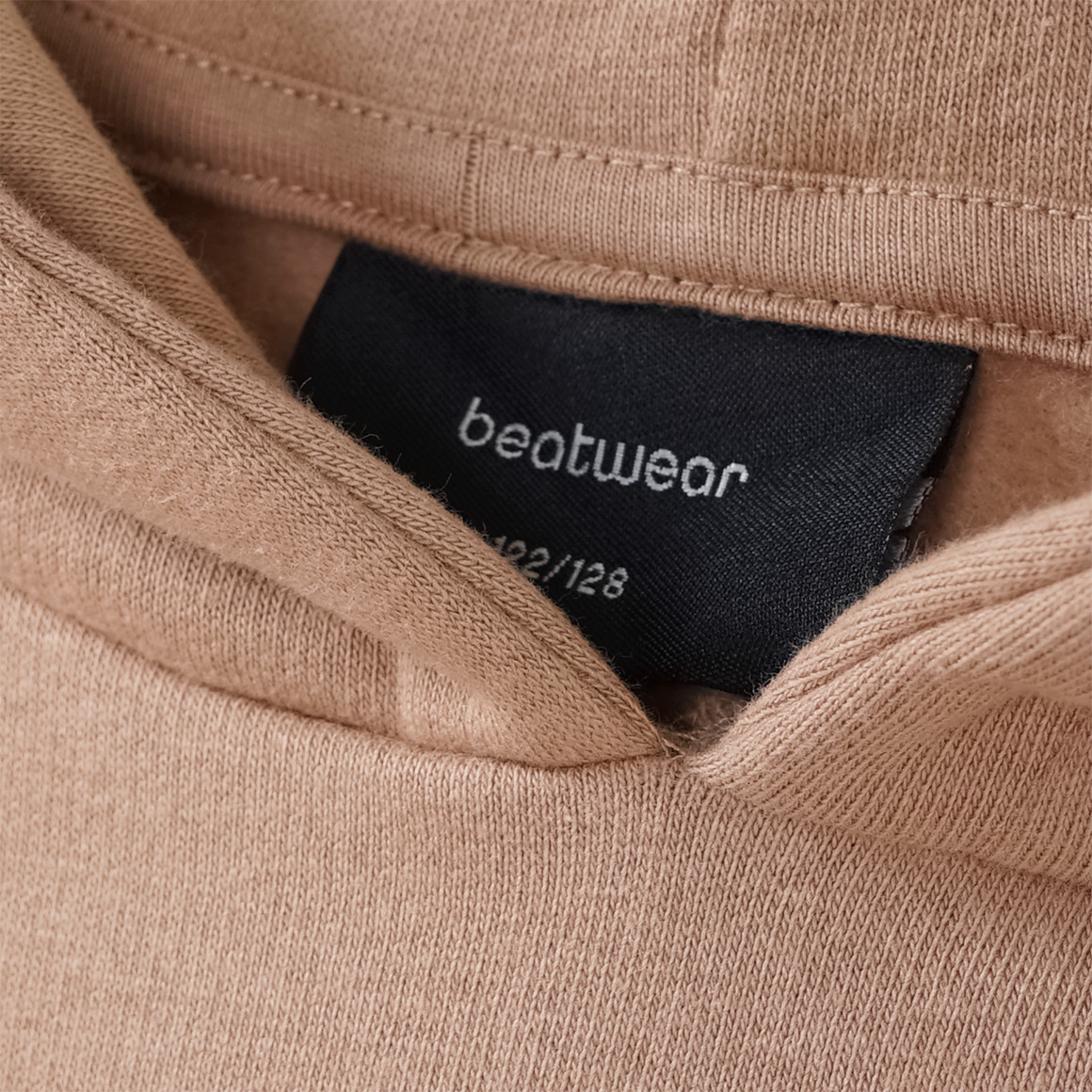 Mädchen Hoodie mit großem Backprint