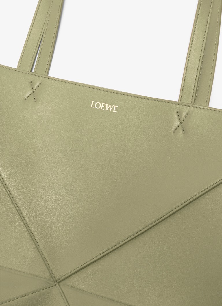 LOEWE Puzzle Fold vidēja izmēra iepirkumu soma no teļādas