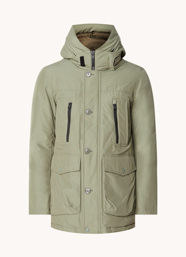 Prošívaná bunda Woolrich Ramar s péřovou výplní a kapsami s ventilkem