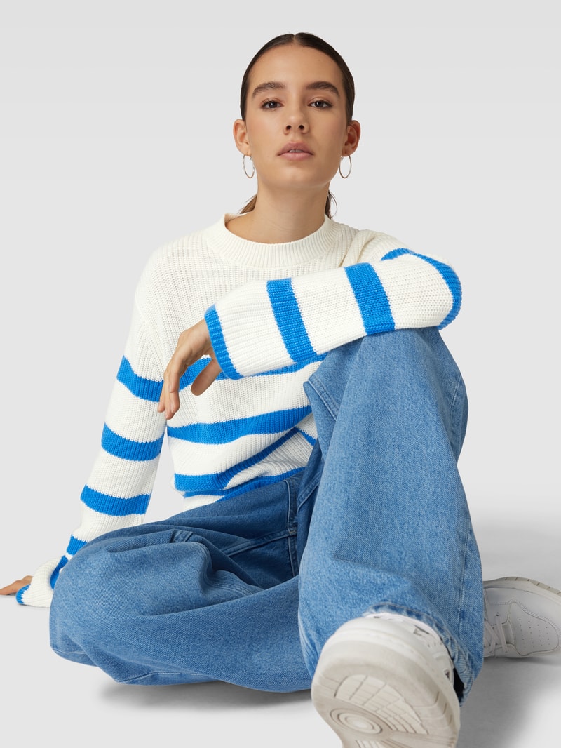 Strickpullover mit Streifenmuster Modell 'SABINA' in offwhite