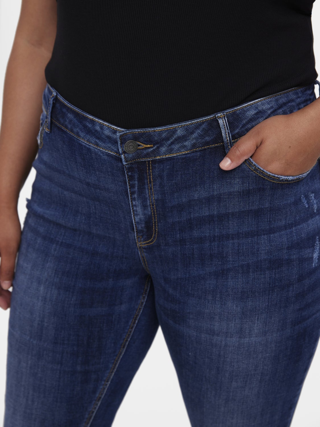 VMSEVEN Mid Rise Skinny Fit Jeans