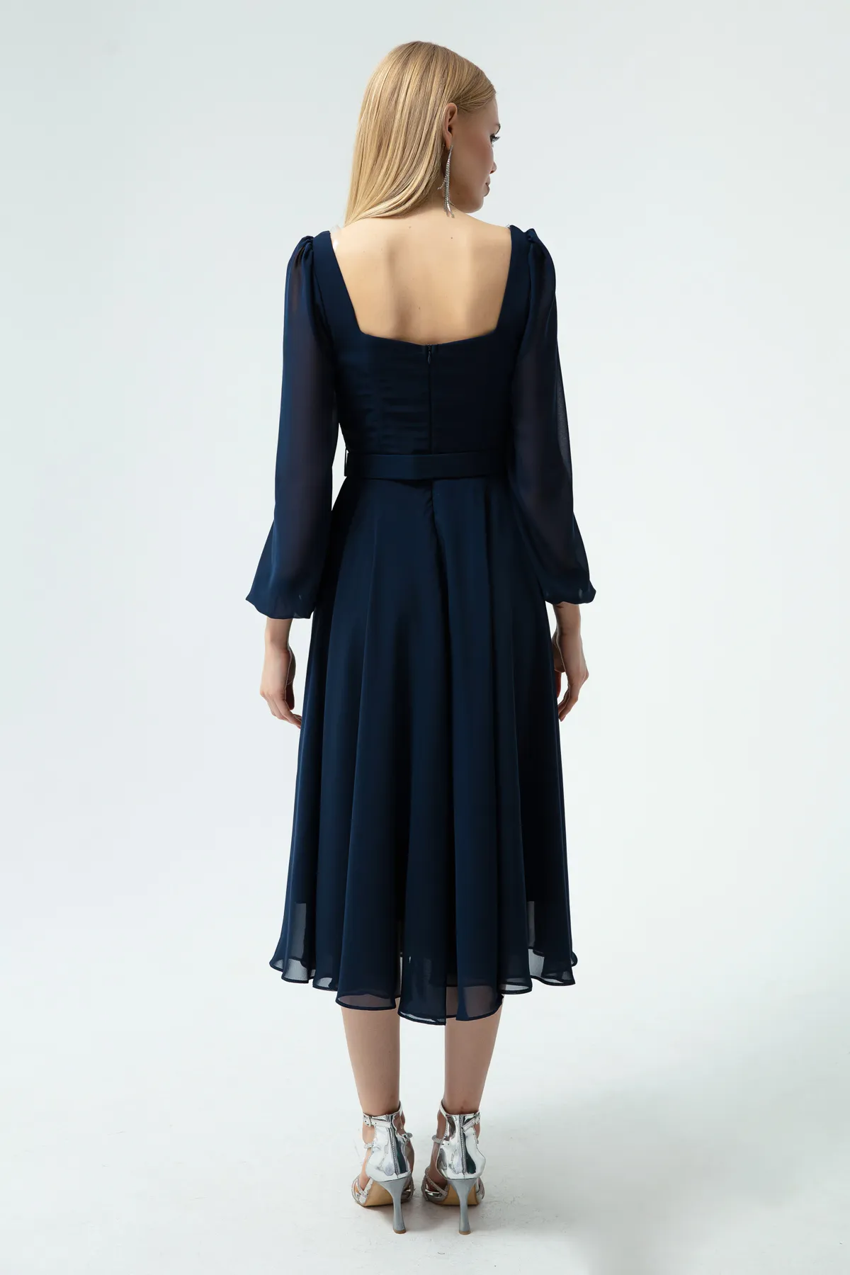 Lafaba  Marineblaues Abendkleid aus Midi-Chiffon mit quadratischem Kragen und Gürtel für Damen