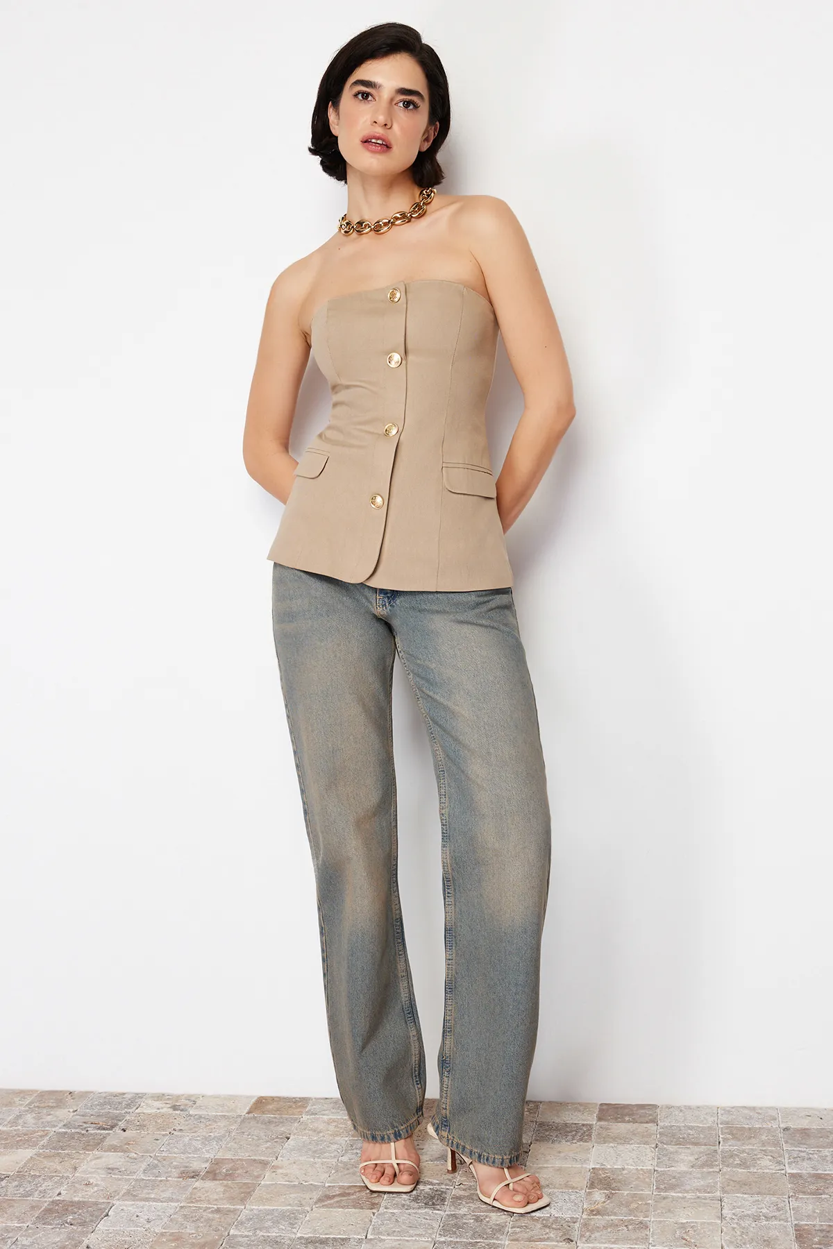 Trendyol Collection  Beige Premium Regular Webweste TWOSS24YE00021