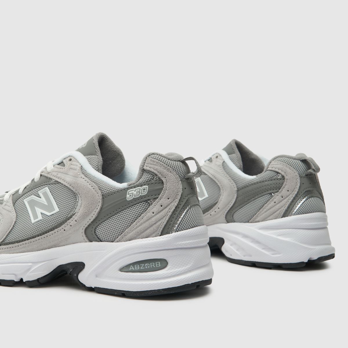 New Balance 530 – Grå, flerfärgade träningsskor