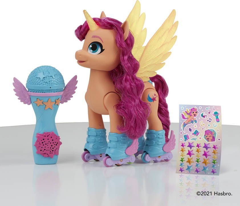 Hasbro Spielfigur My Little Pony, A New Generation - Sing- und Skatespaß Sunny Starscout, mit Sound, leuchtendem Horn und bewegl. Flügeln