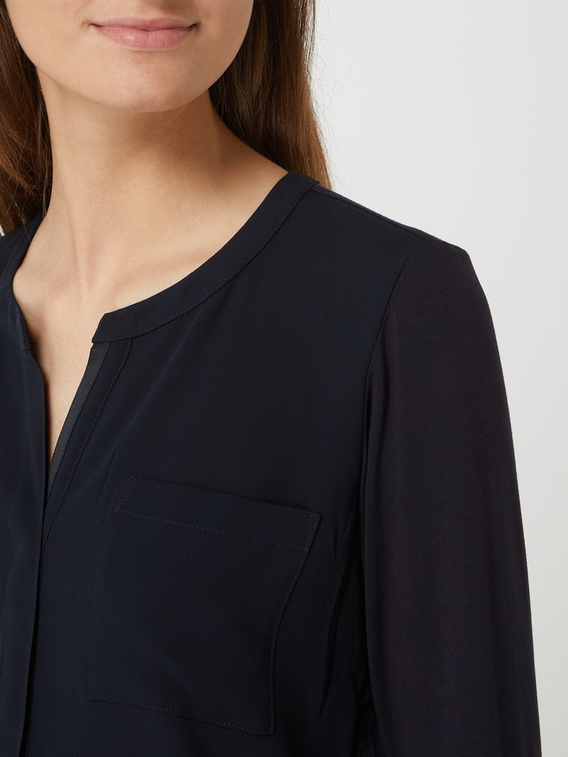 Blusenshirt aus Krepp in marineblau