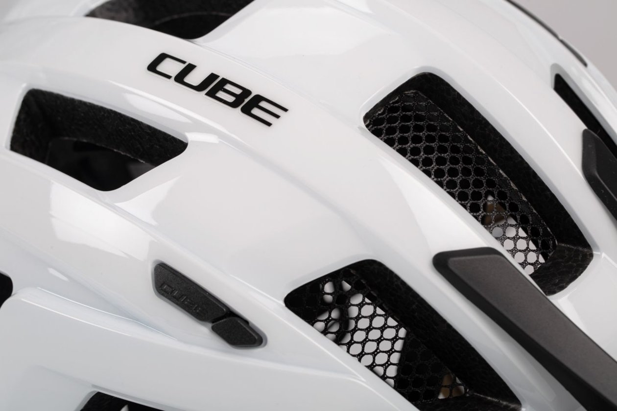 Cube Helm STEEP