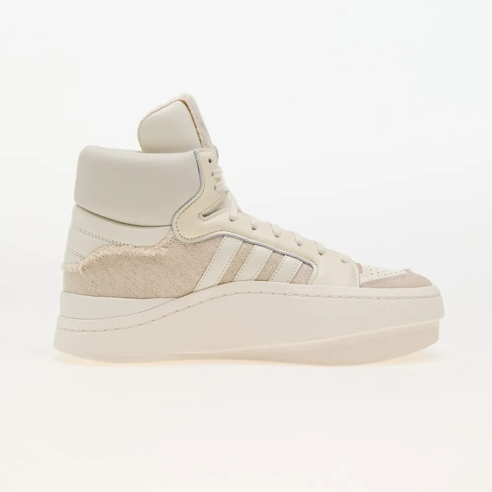 Y-3 Centennial High Supplier Colour Off Crew IG4082 / weiss