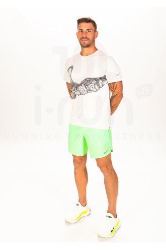 Nike UV Miler Run Division M
