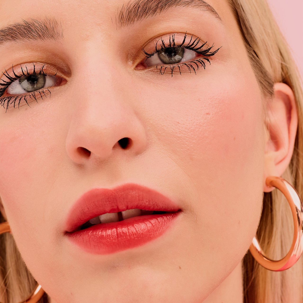Benefit Teint Flora Tint Wangen- und Lippenrouge