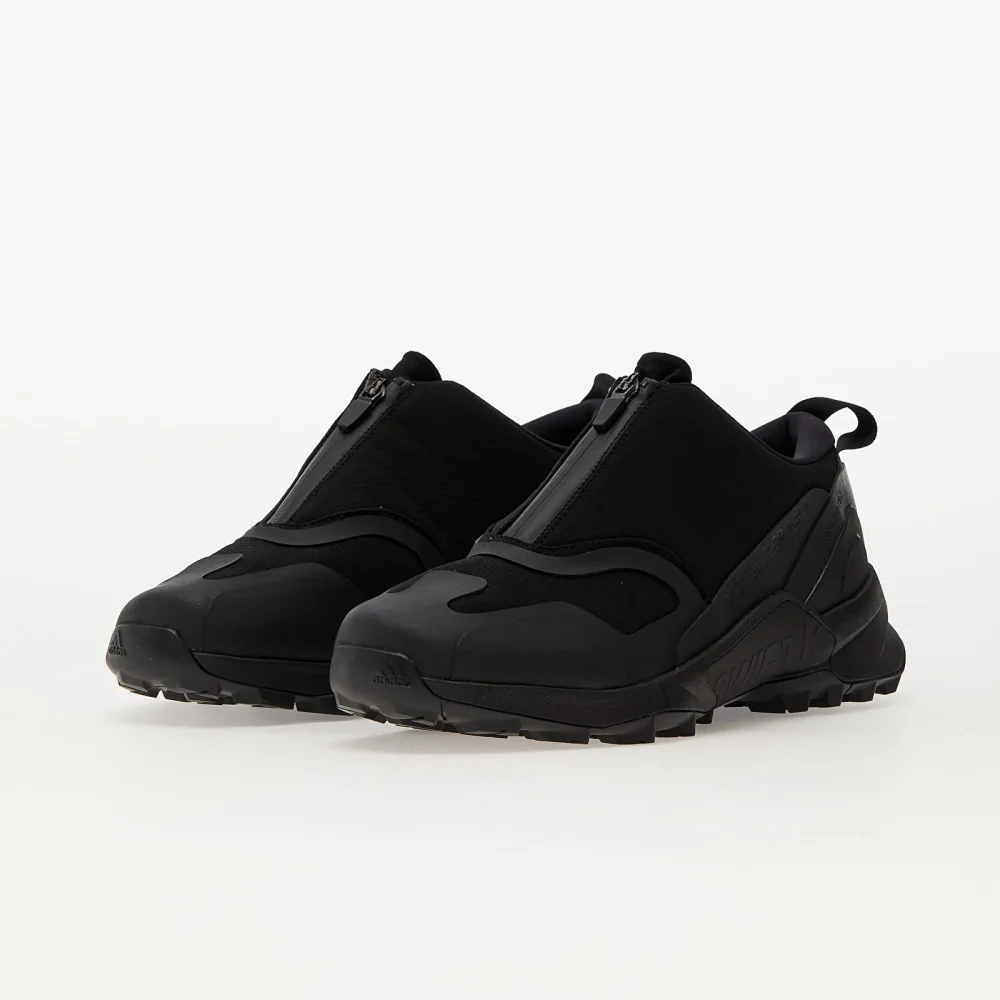 Y-3 Terrex Swift R3 HR1986 / schwarz