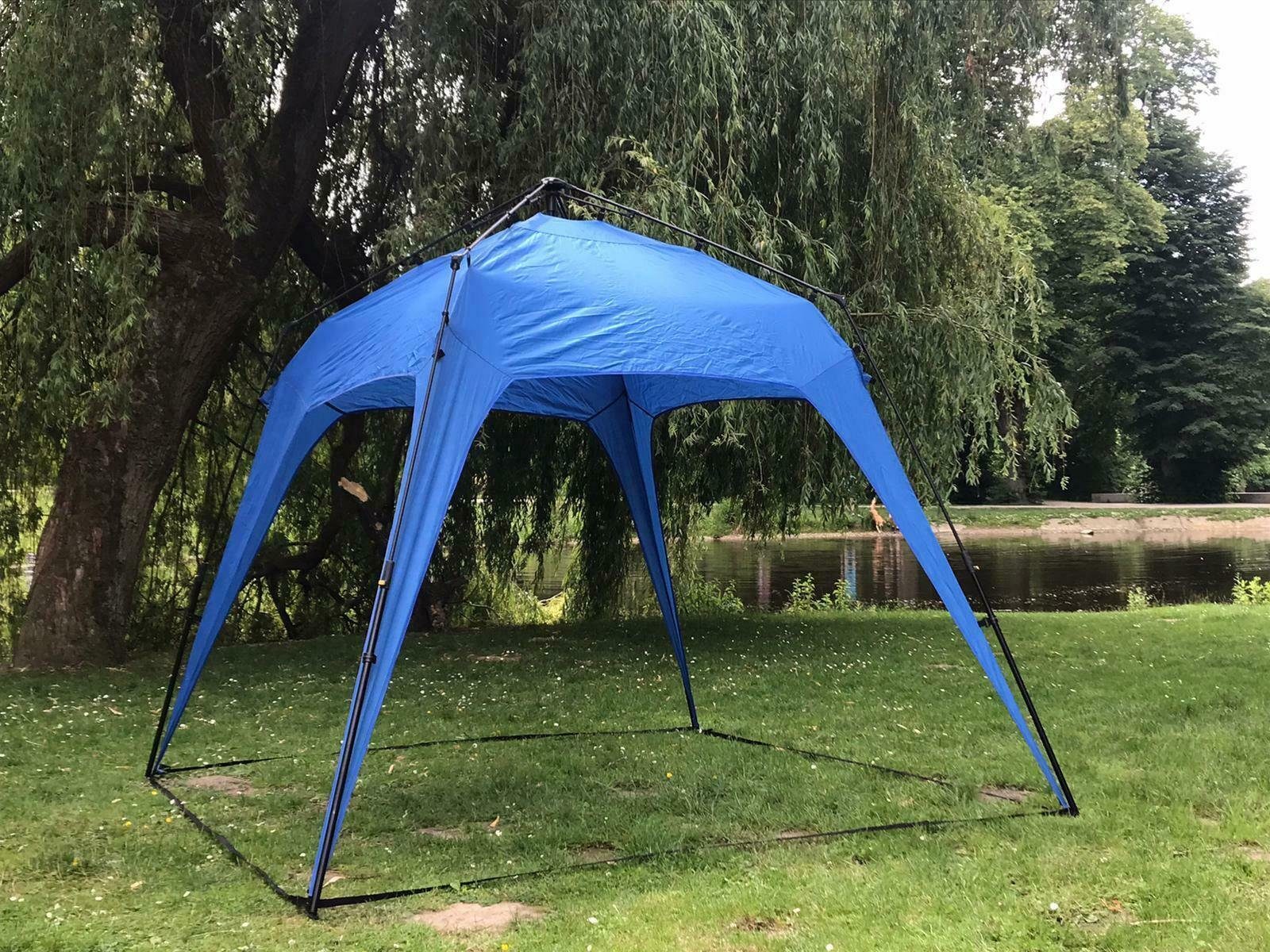 Defactoshop Faltpavillon Faltpavillon Campingzelt Gartenzelt mit Seitenteile Tasche Schwarz, mit 1 Seitenteilen, Stehhöhe von 1,90 Meter und einer Fläche von 2,50 x 2,50