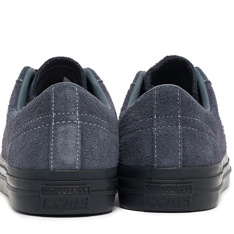 Converse Cons One Star Pro Shaggy Suede dark moth/dark moth/black