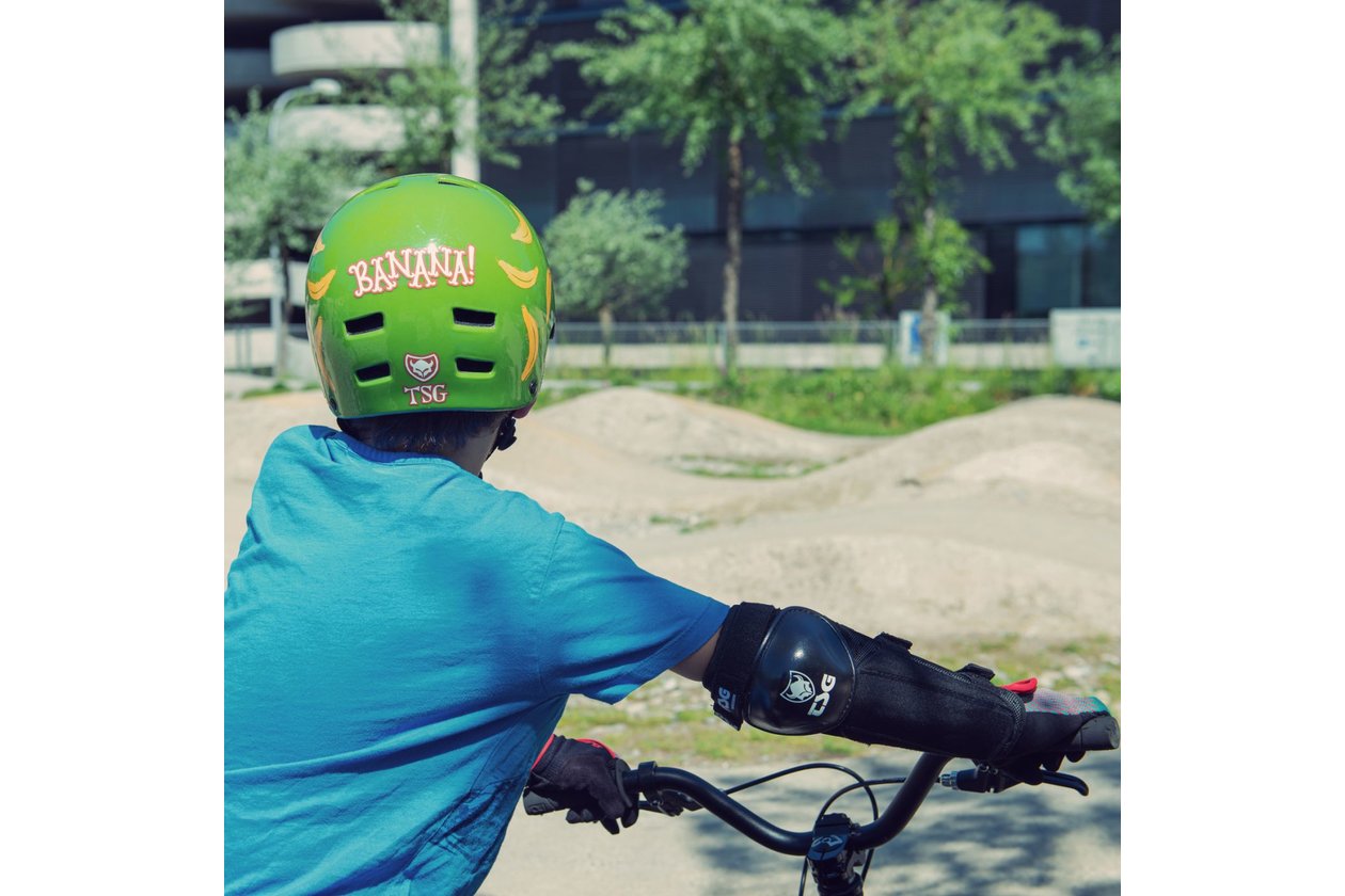 TSG Youth Elbow - 2023