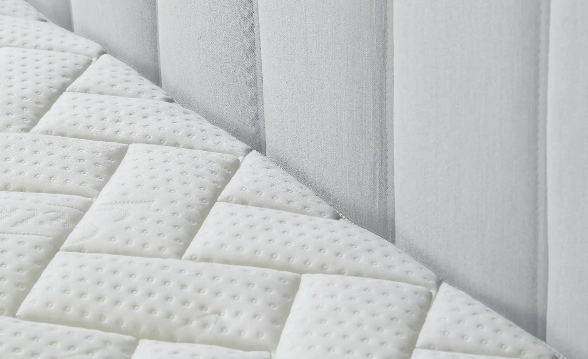 Twist Refresh Massivholz-Boxspringbett Alma