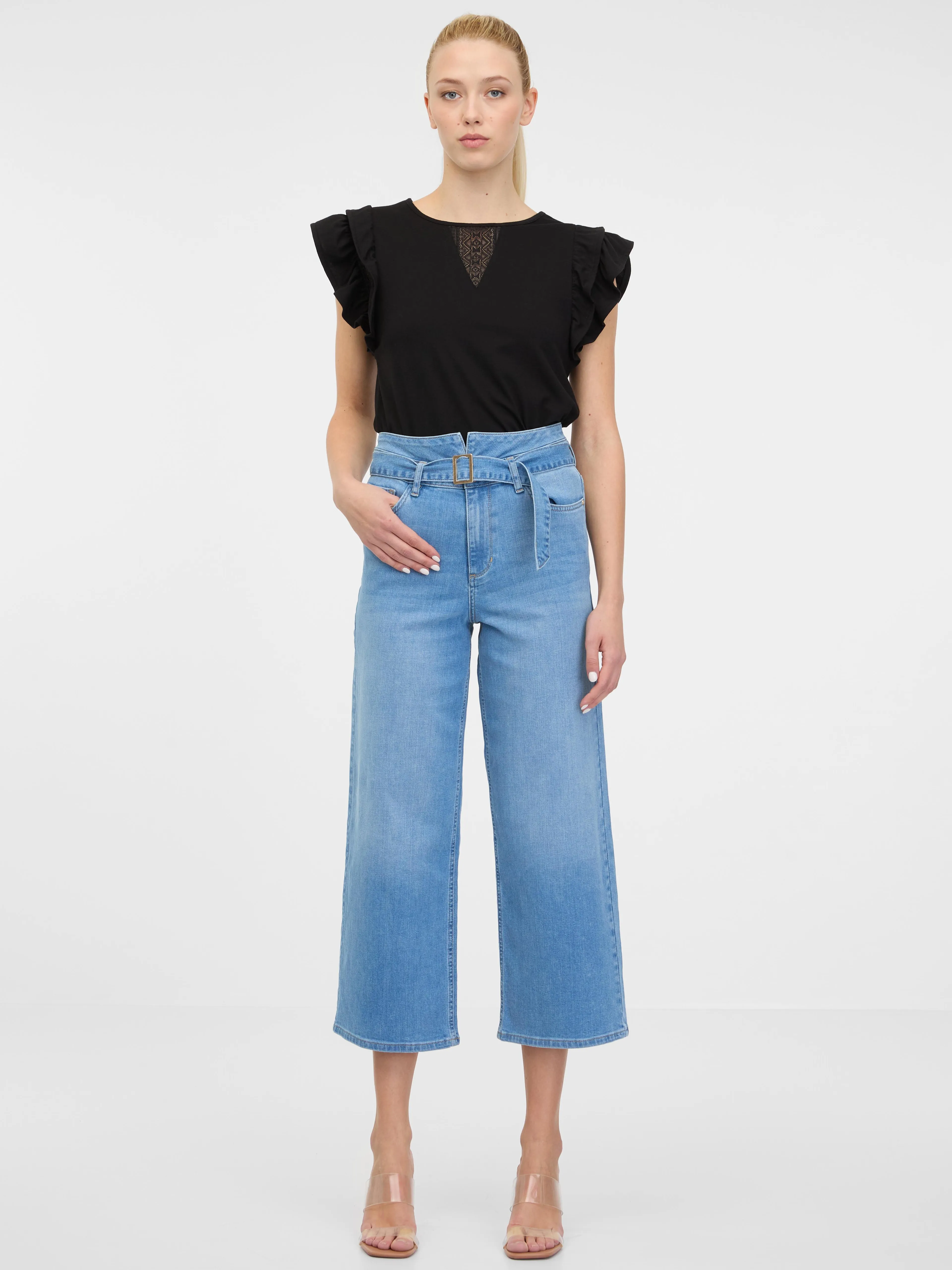 Schwarzes Damen-T-Shirt mit kurzen Ärmeln ORSAY