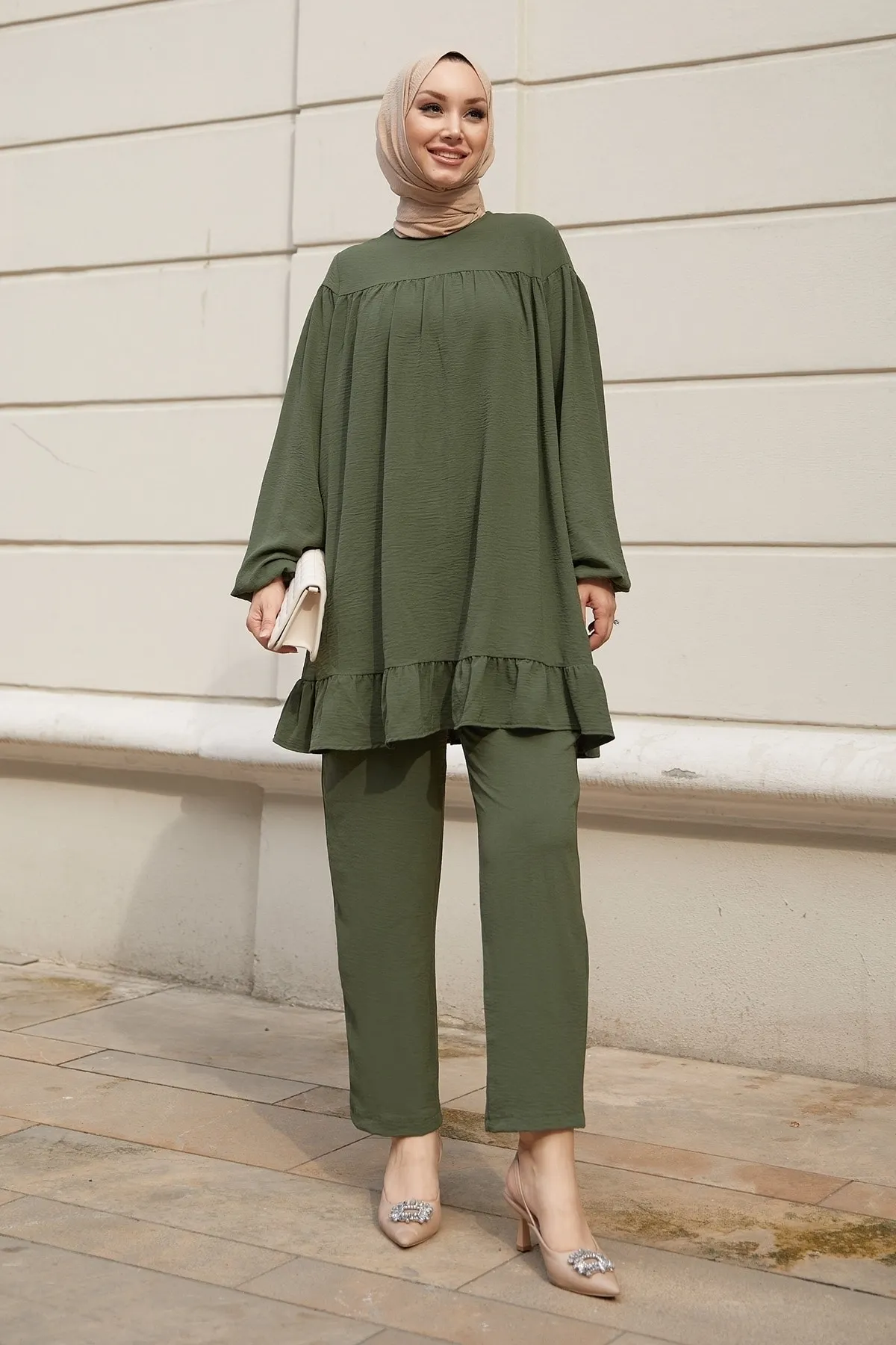 InStyle  Lively Rock-Rüschen-Doppelset – Khaki