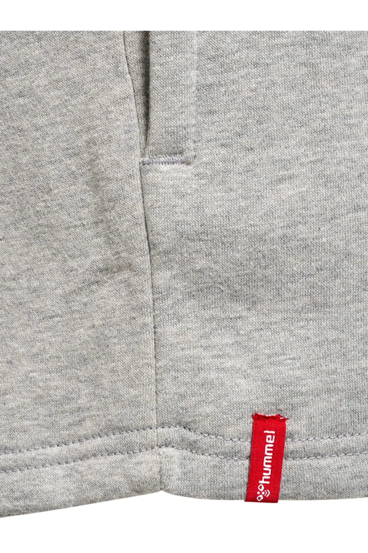 hummel  hmlRED BASIC SWEAT SHORTS WOMAN