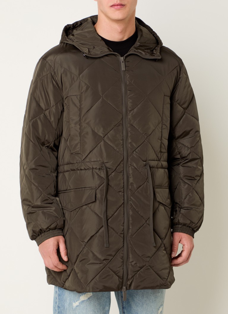 Parka acolchoada Armani Exchange com padrão de matelassê e capuz.