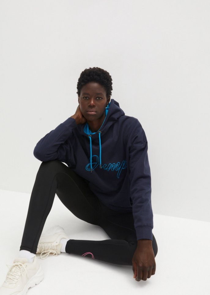 Oversize Sweatshirt mit Kängurutasche