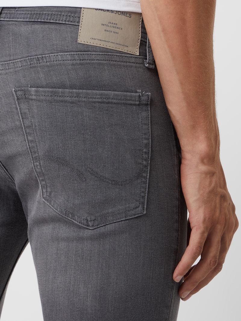Slim Fit Jeans mit Stretch-Anteil Modell 'Glenn' in hellgrau