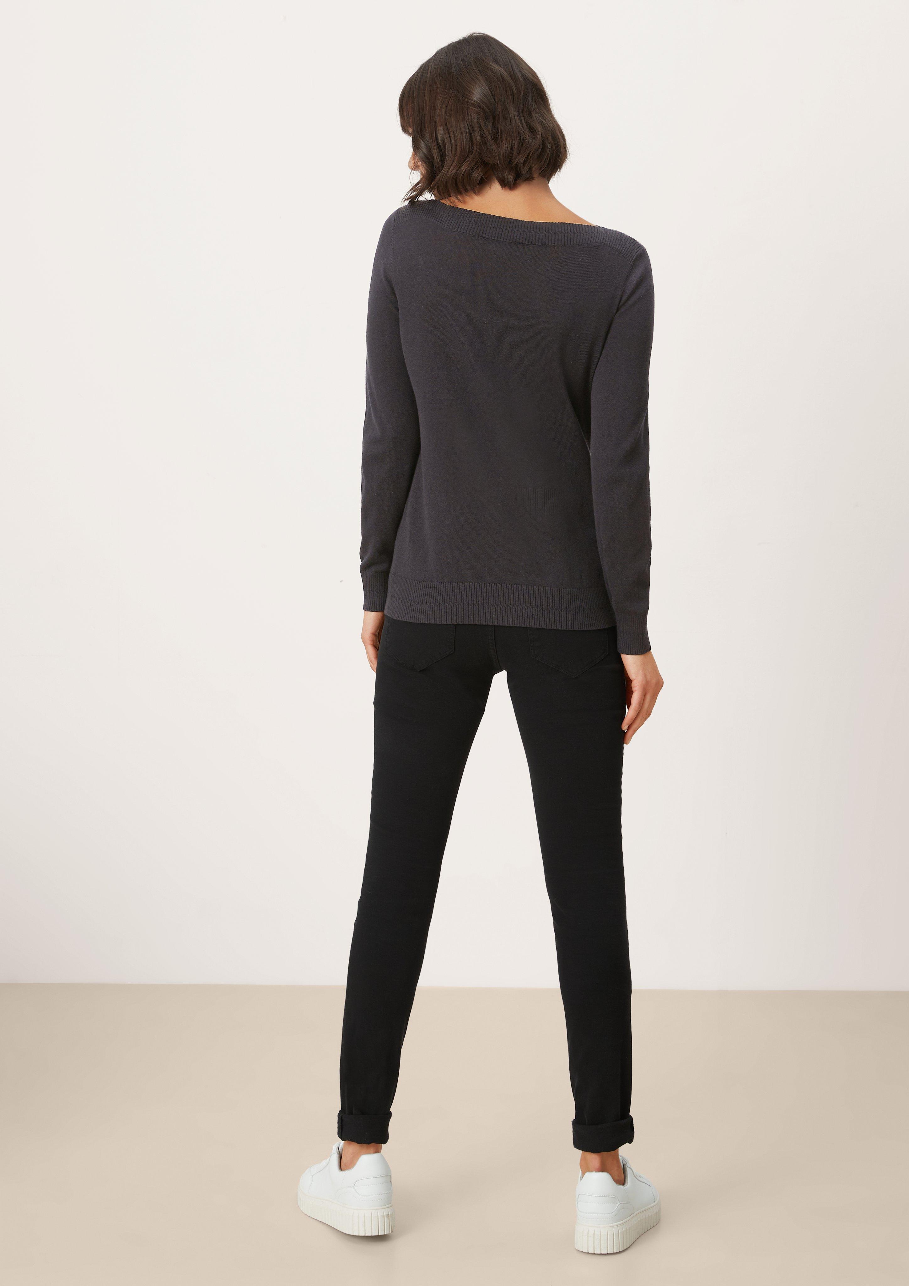 Pullover mit U-Boot-Ausschnitt  2112210-9999