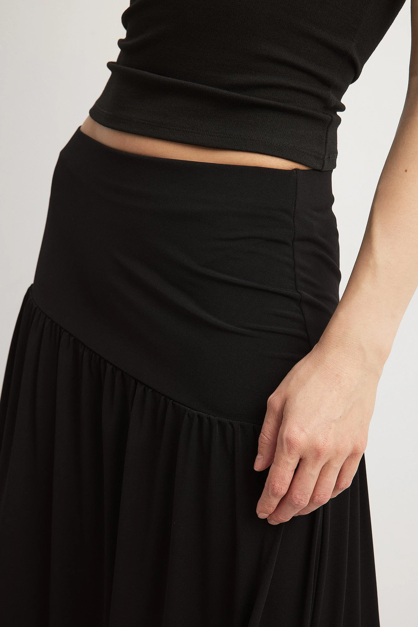 Flowy Dropped Waist Maxi Skirt