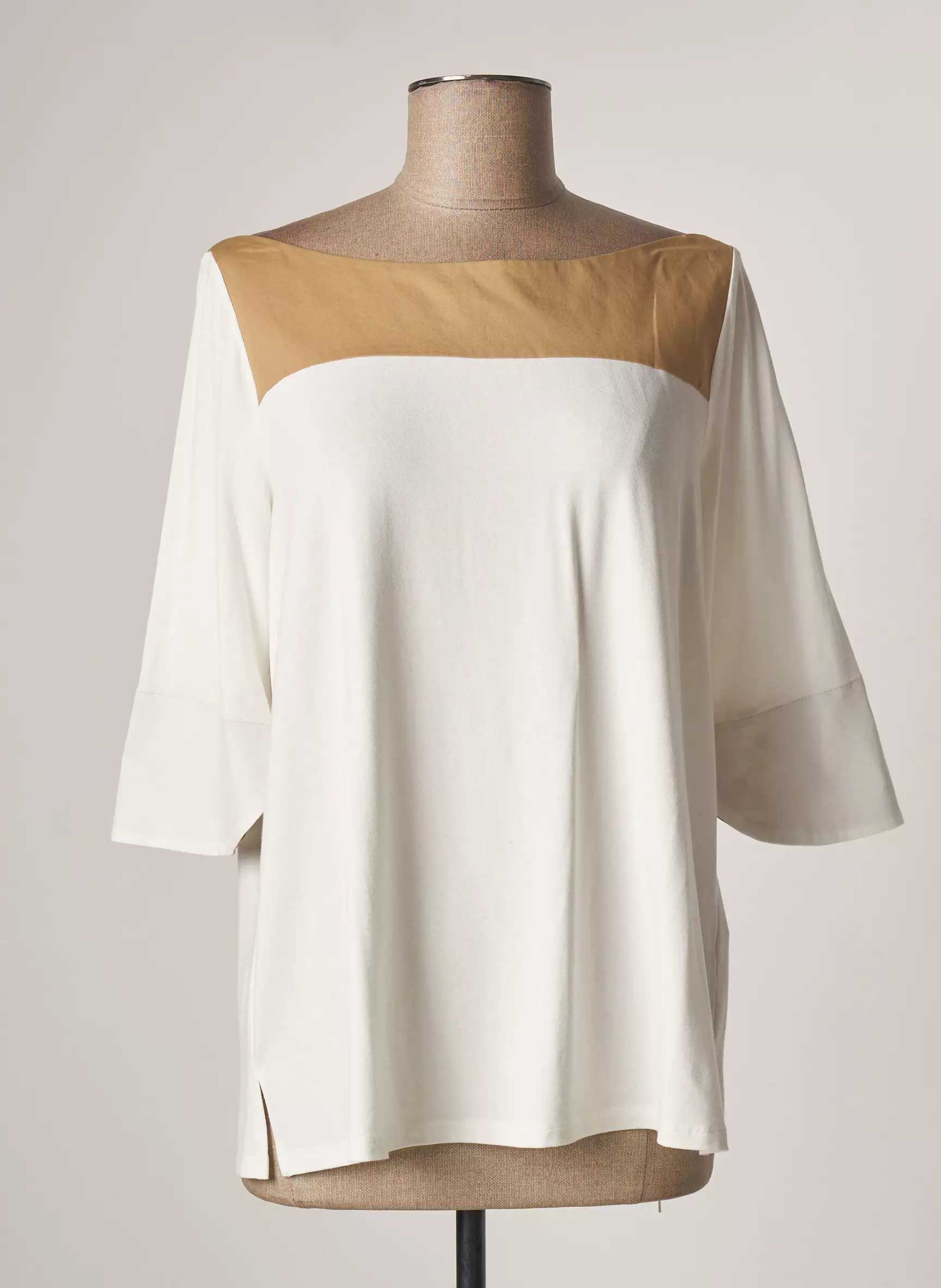 Maria Bellentani Tshirts Femme couleur blanc