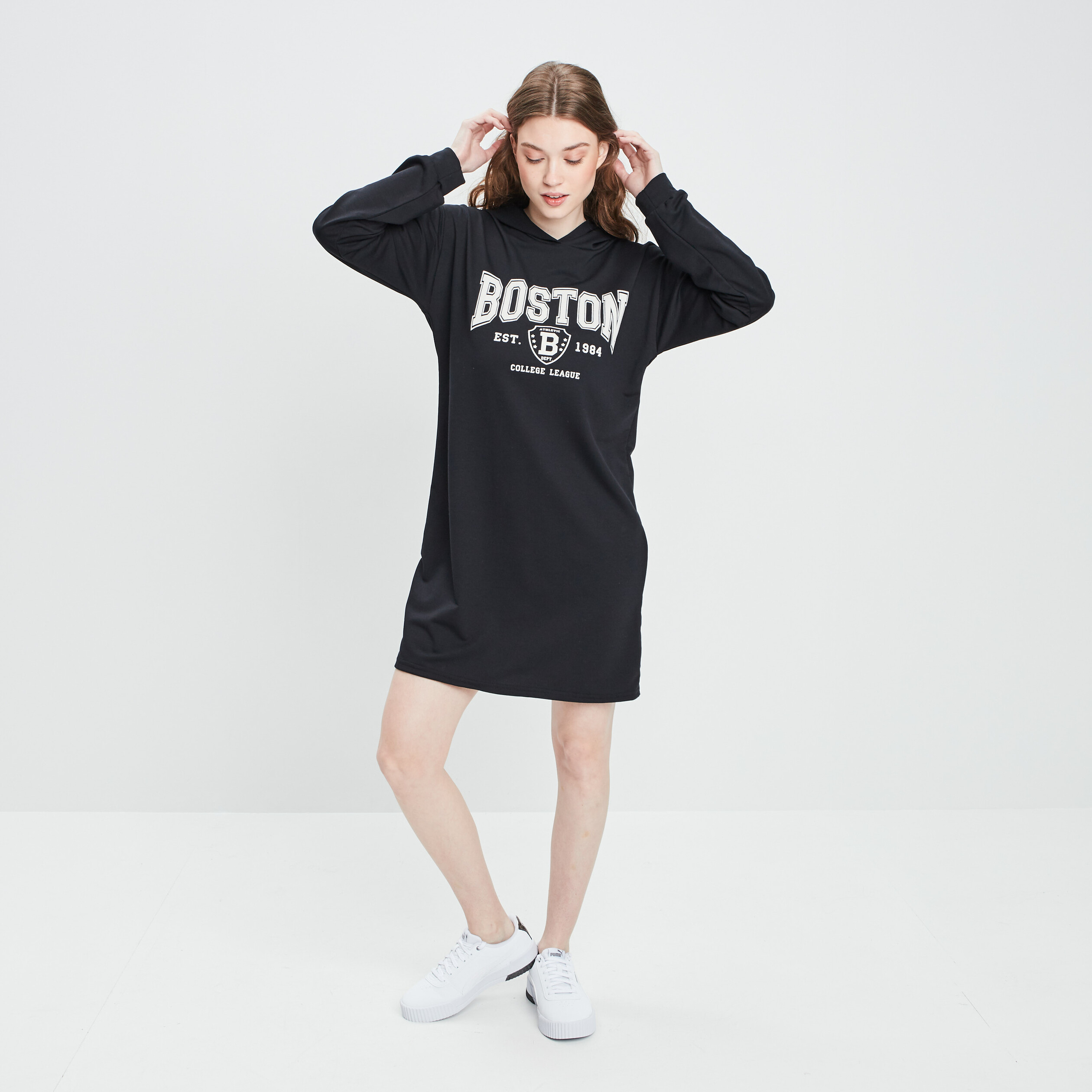 Robe sweat droite à capuche noir femme | La Halle