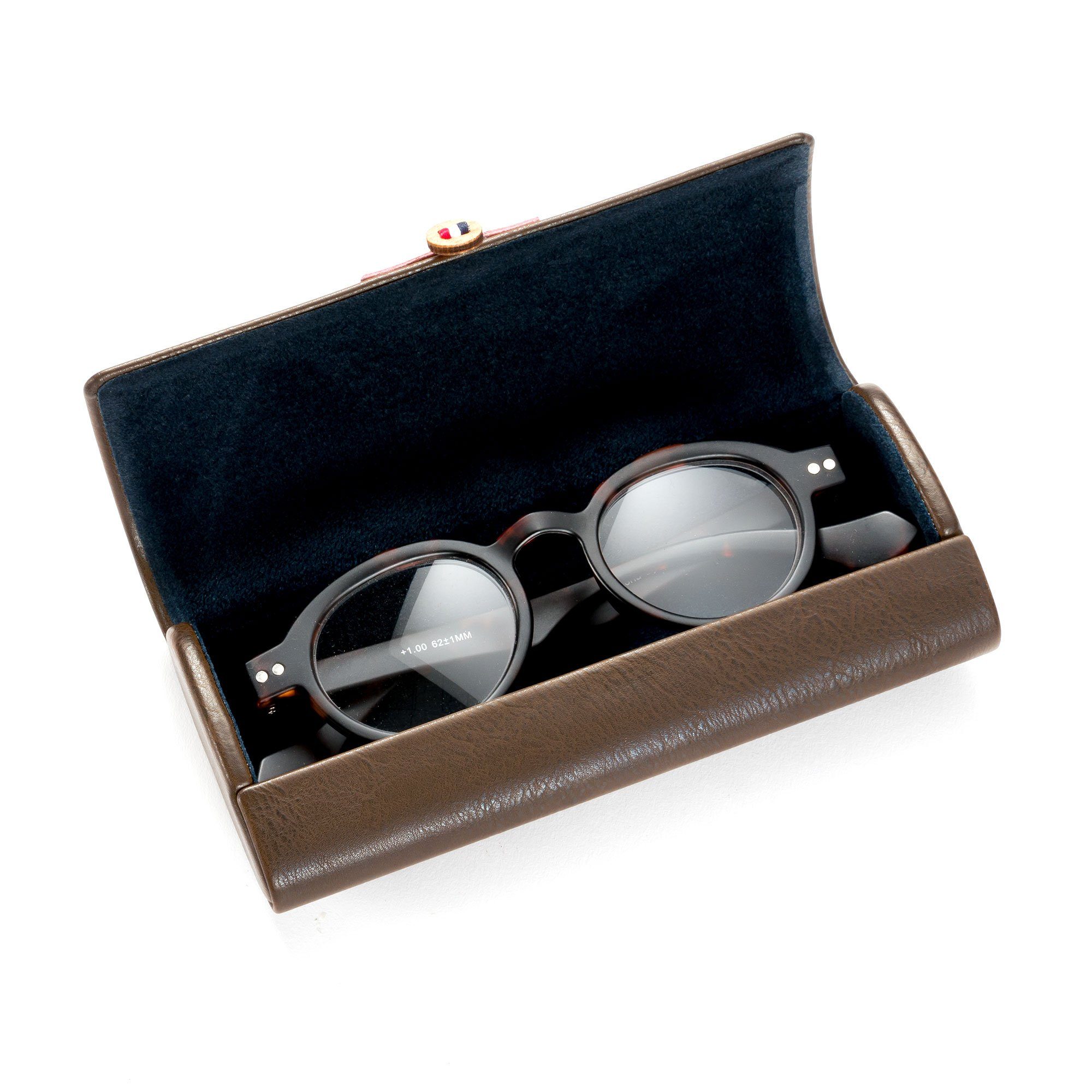 FEFI Brillenetui Hochwertiges Hardcase Etui in Leder-Optik mit Applikation, inklusive Mikrofasertuch