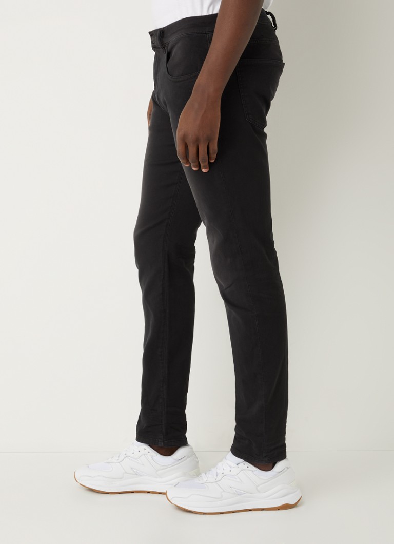 Džíny slim fit jogger Diesel D-Strukt s barevným praním