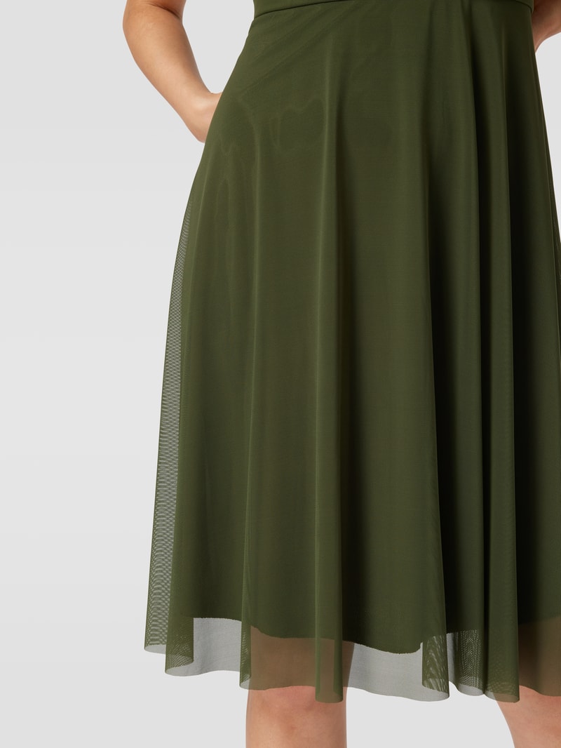 Cocktailkleid in Wickel-Optik in olivgrün