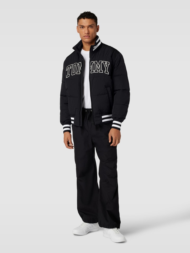 Bomberjacke mit Label-Stitching Modell 'NEW VARSITY' in schwarz