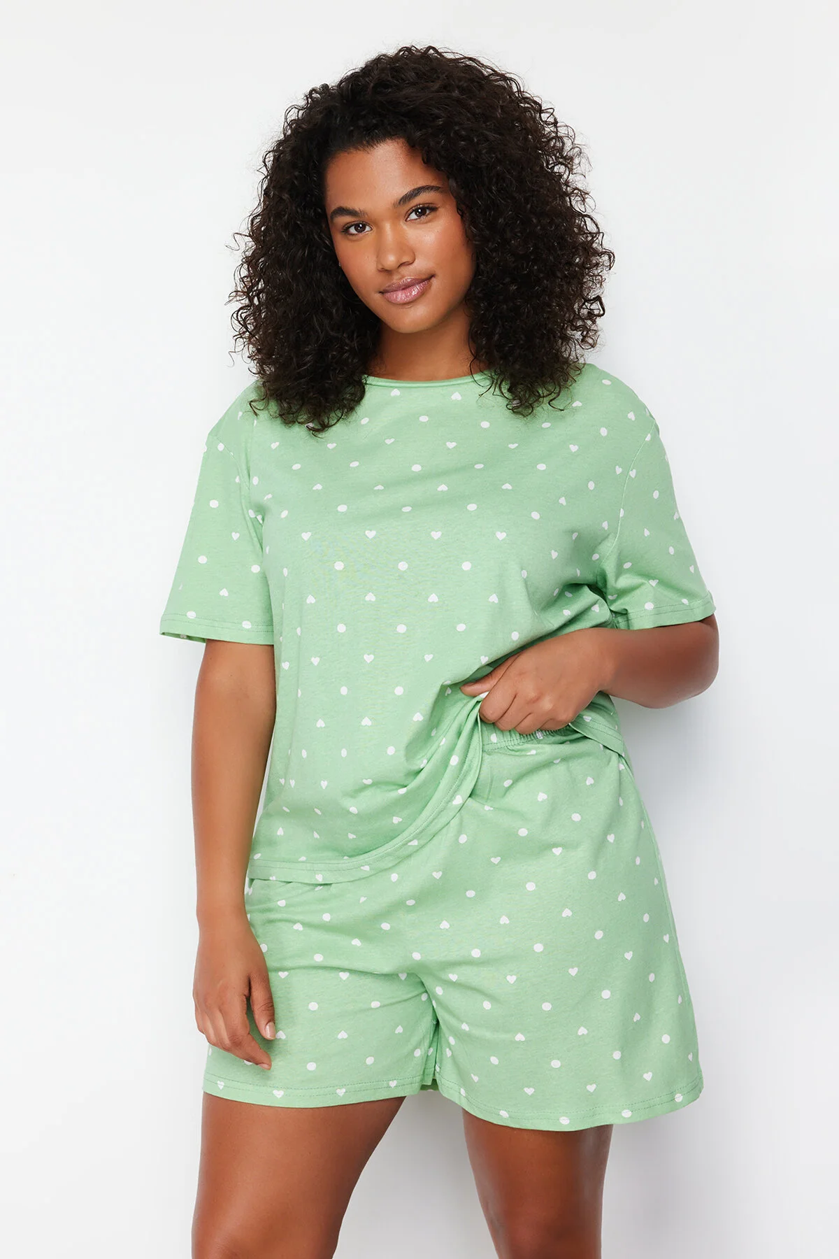 Trendyol Curve  Gestricktes Pyjama-Set mit Herzmuster in Mintgrün TBBSS24AI00025