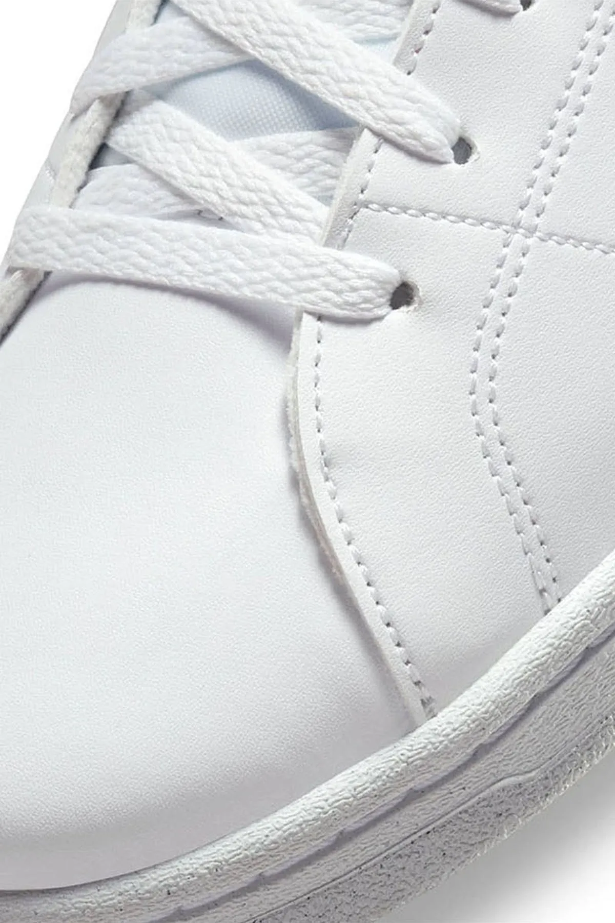 Nike  Lässige Sportschuhe für Damen Court Royale 2 Dh3159-100