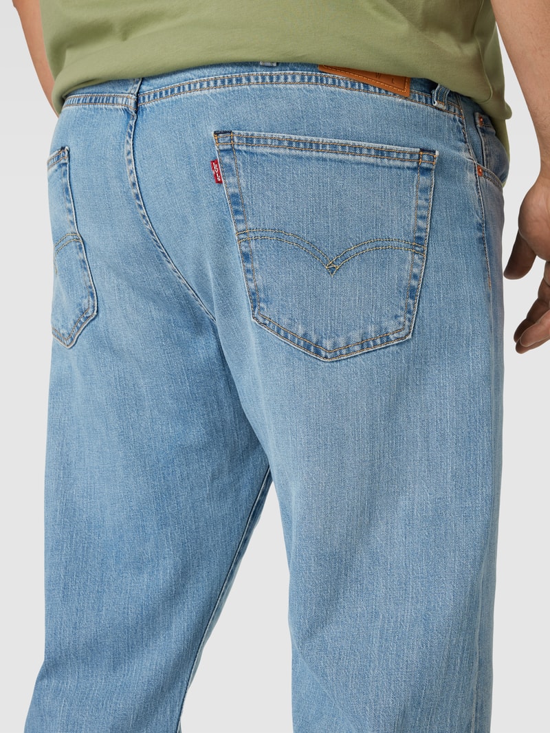 PLUS SIZE Jeans im 5-Pocket-Design Modell '502™' in hellblau