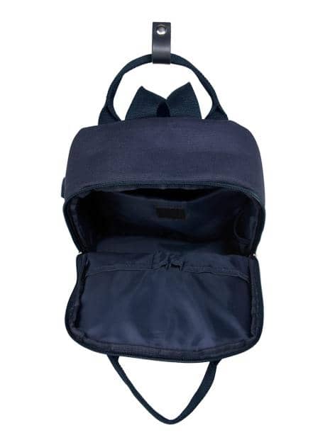Rucksack mit aufgesetztem Reißverschlussfach