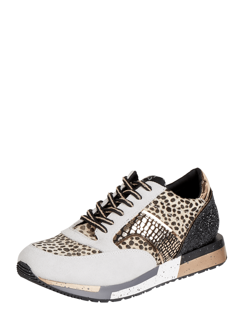 Sneaker aus Veloursleder in beige