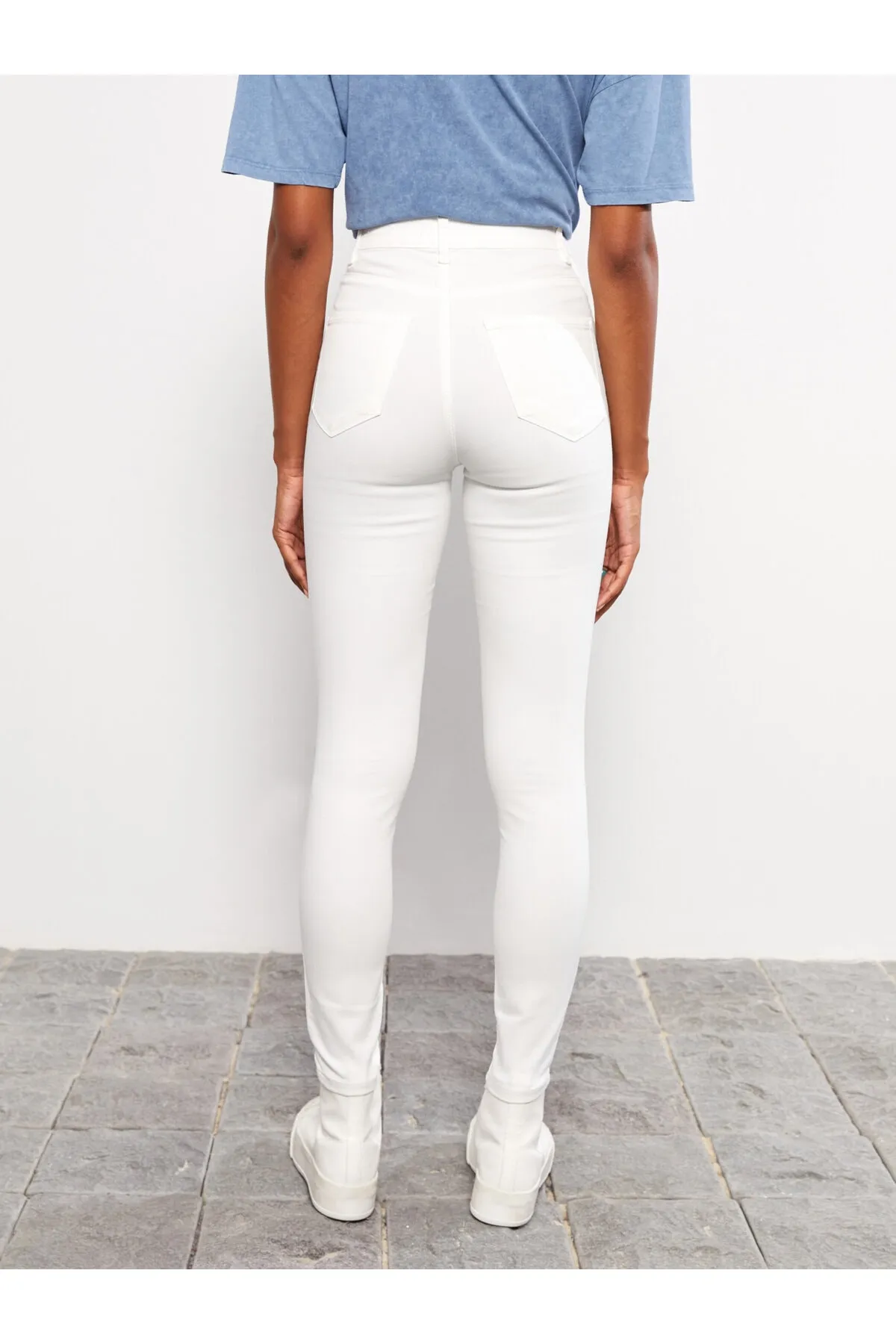 LC Waikiki  Super Skinny Fit Straight Damen-Jeanshose mit hoher Taille